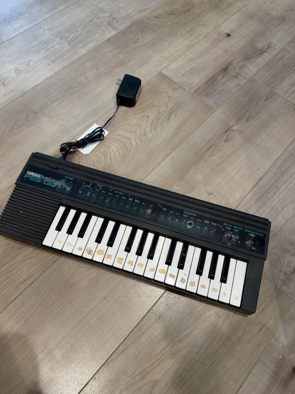Yamaha Portasound PSS-130 Electronic Keyboard Piano Synthesizer Portable TESTED