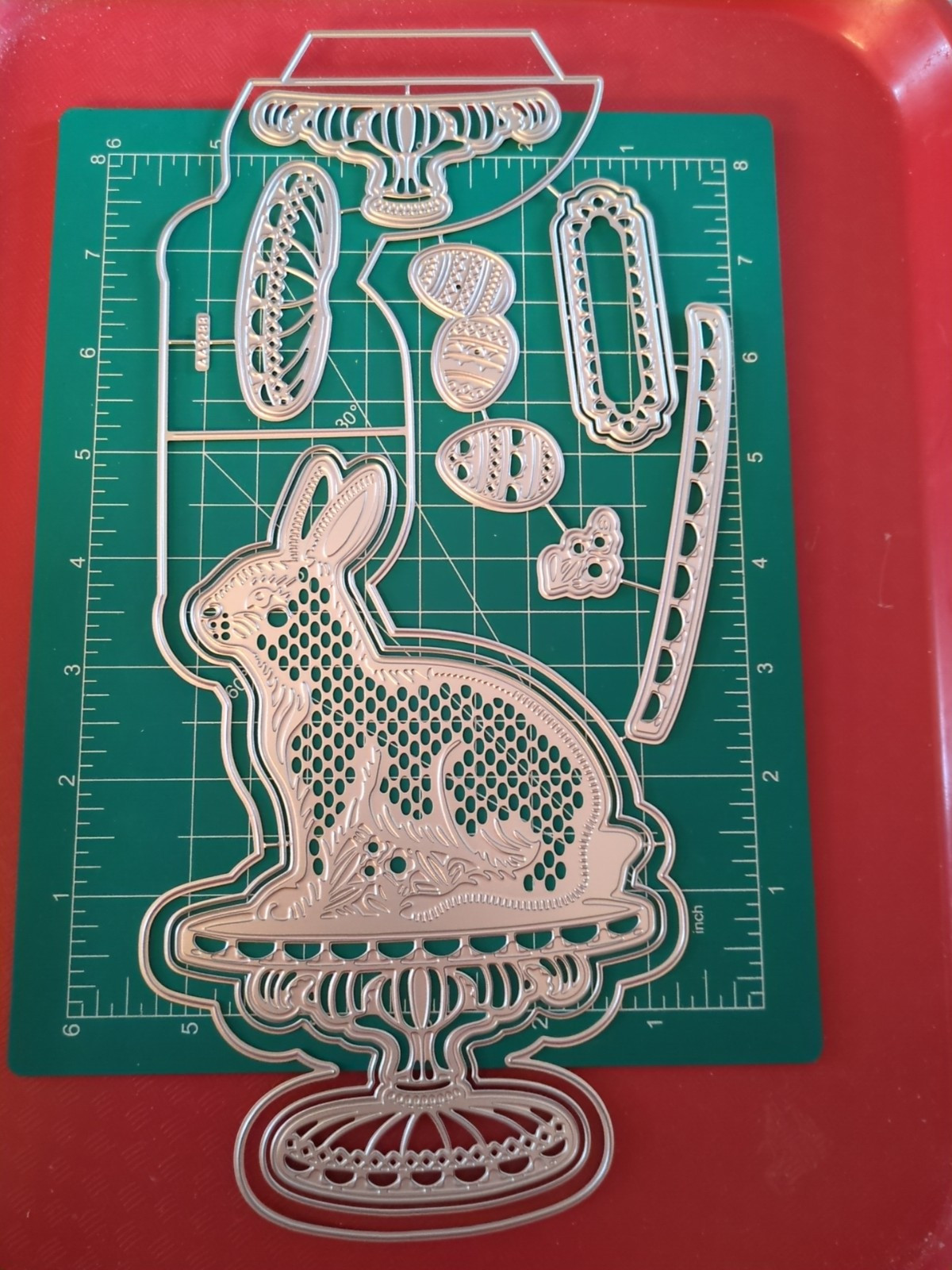 Metal Die Cut Tool Set 4 Sizzix Easel Caed Easter Bunny Chocolate Cake Eggs