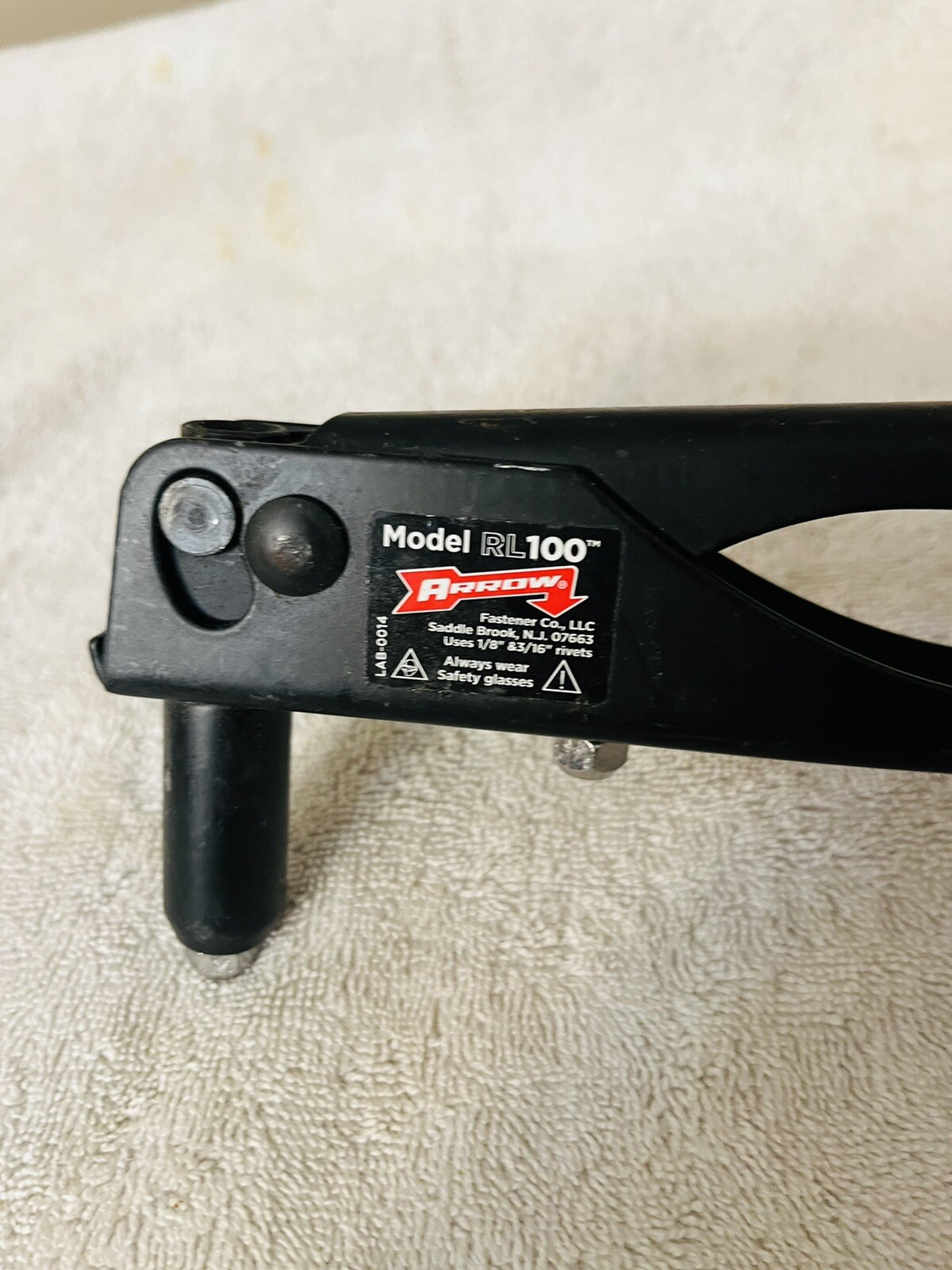 Arrow Fastener Standard Riveter RL100