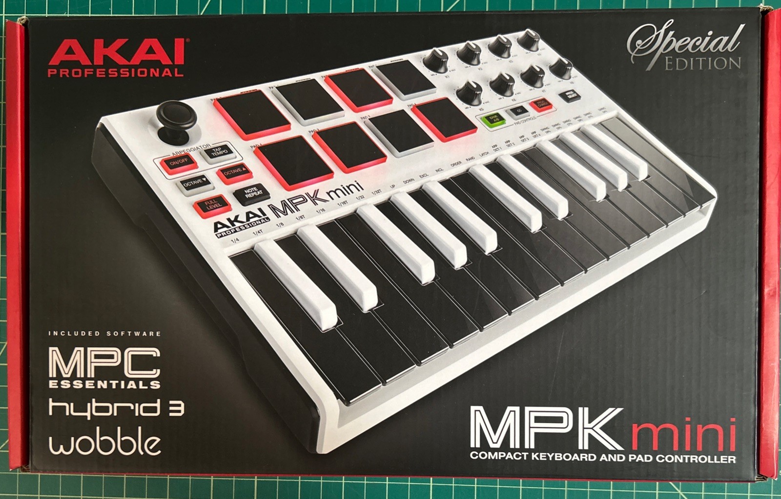 Akai Professional MPKMINIWHITE MKII Compact Keyboard and Pad Controller - White