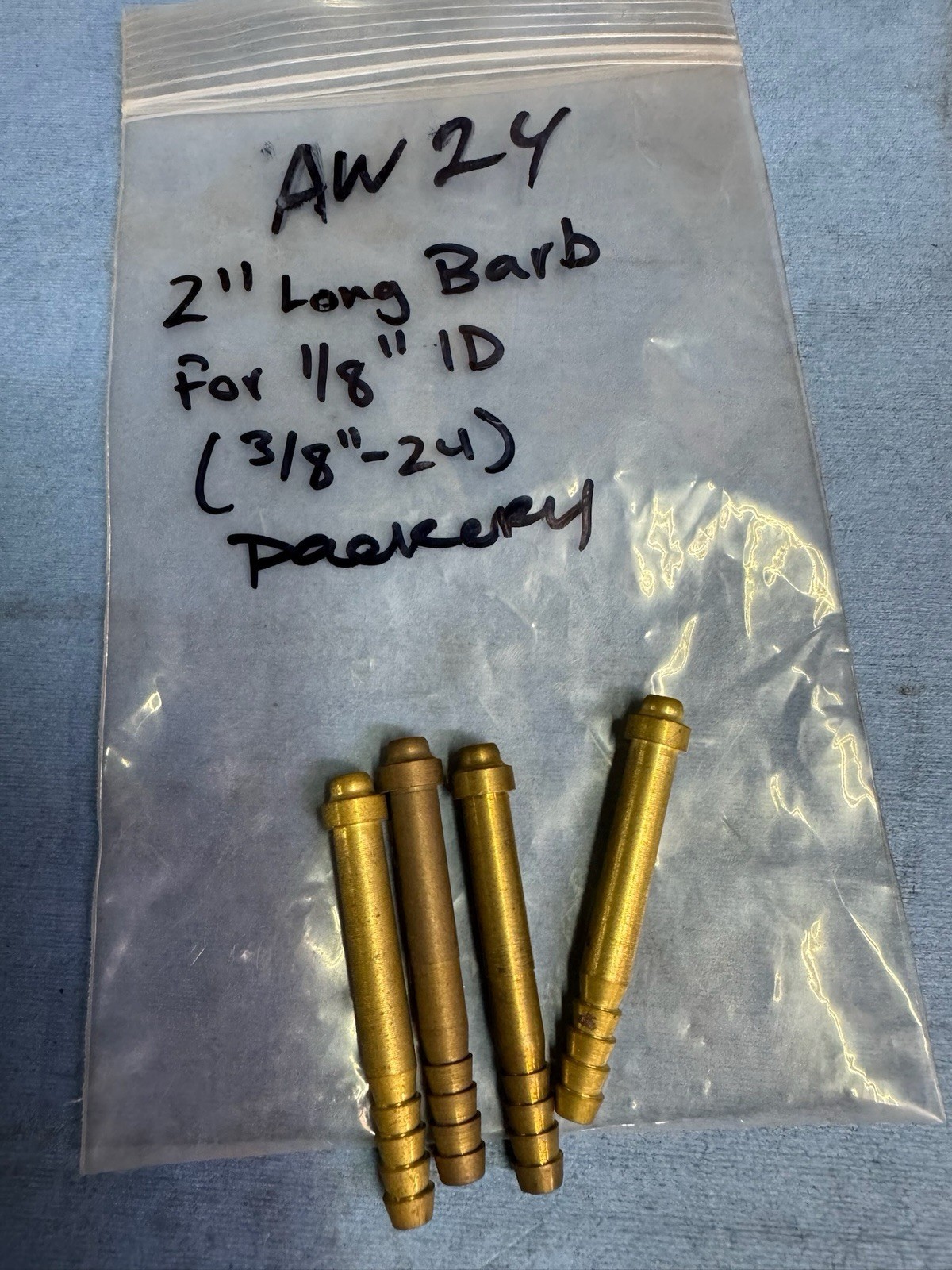 # AW-24 Nipple 1/8 ID X2” Long 3/8-24 western Fittings NEW Stock Pack 4