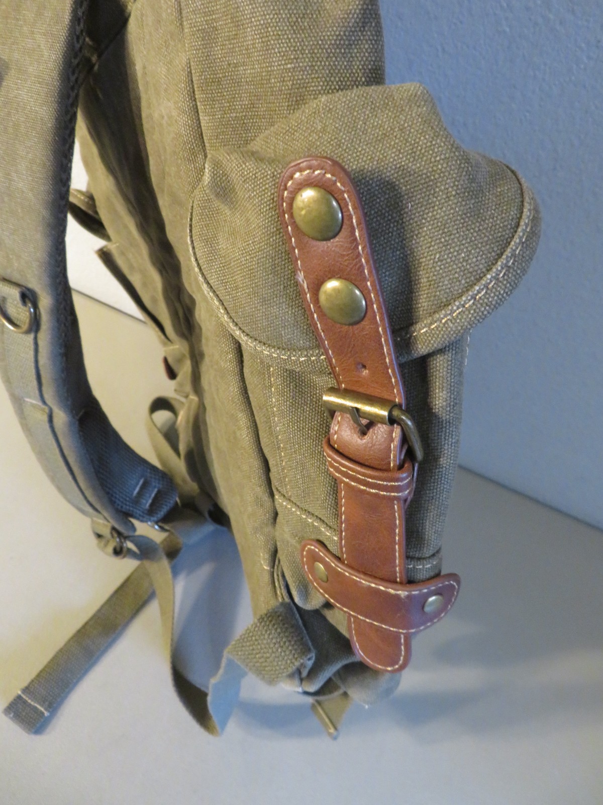 NWT Rainforest Cafe WWII Backpack #B704 Bag Olive Hiking Rucksack