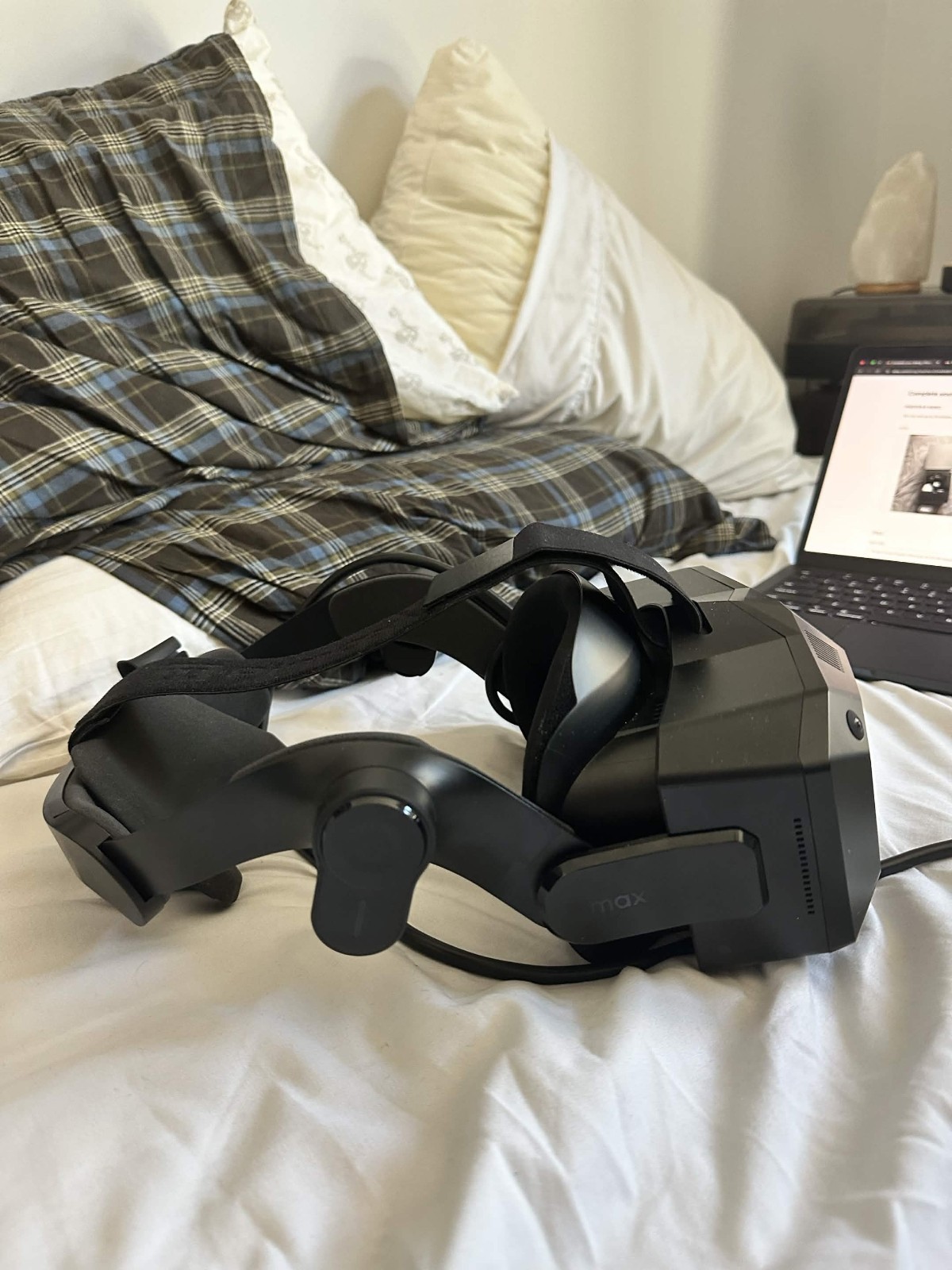 Pimax Crystal Super Ultrawide QLED VR Headset