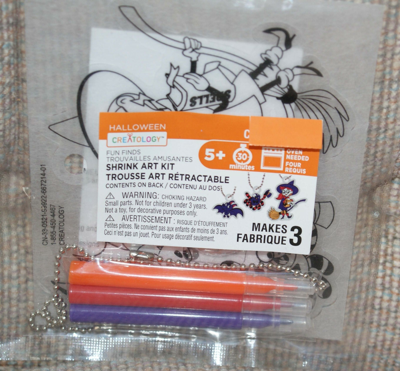 Shrink Art Kit Witch Bat Spider Halloween Ball Chain Creatology