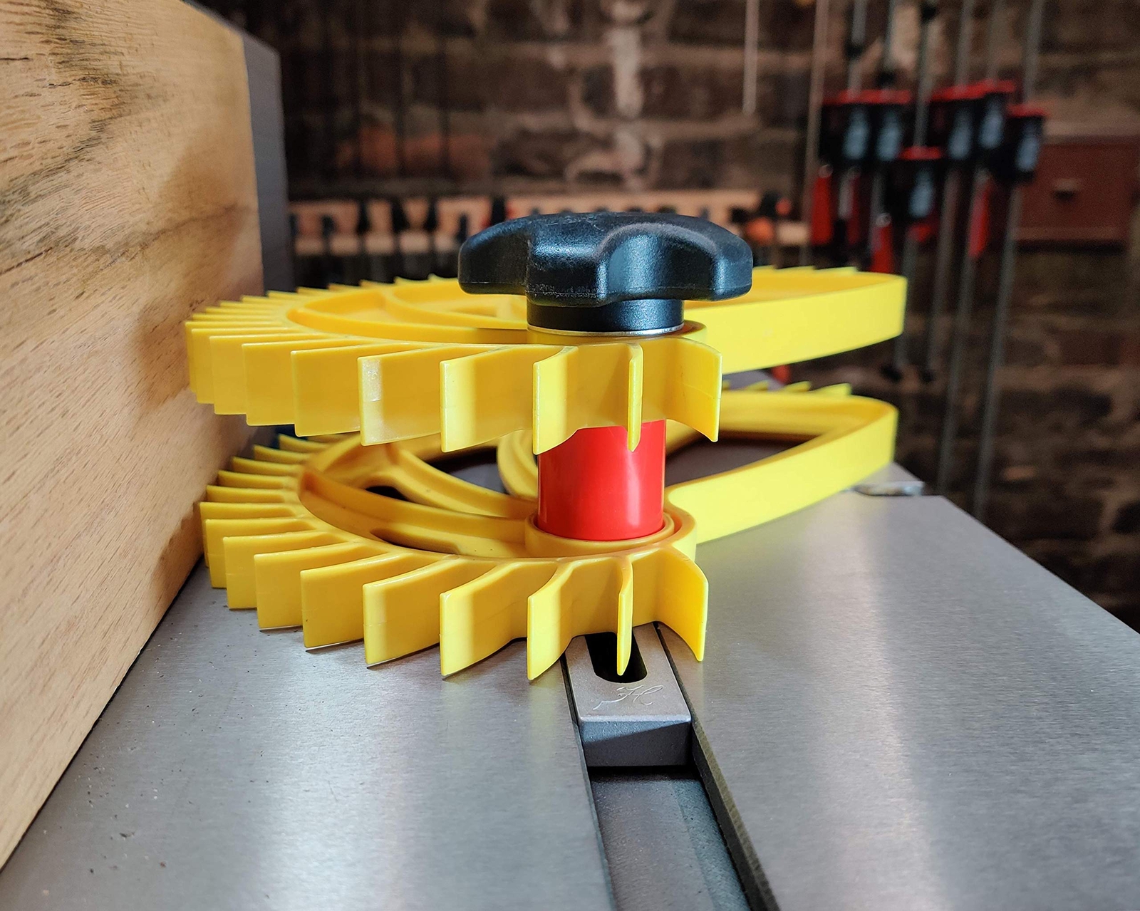 Tall Stacking Accessory Used To Lock Two Hedgehog Featherboards Together