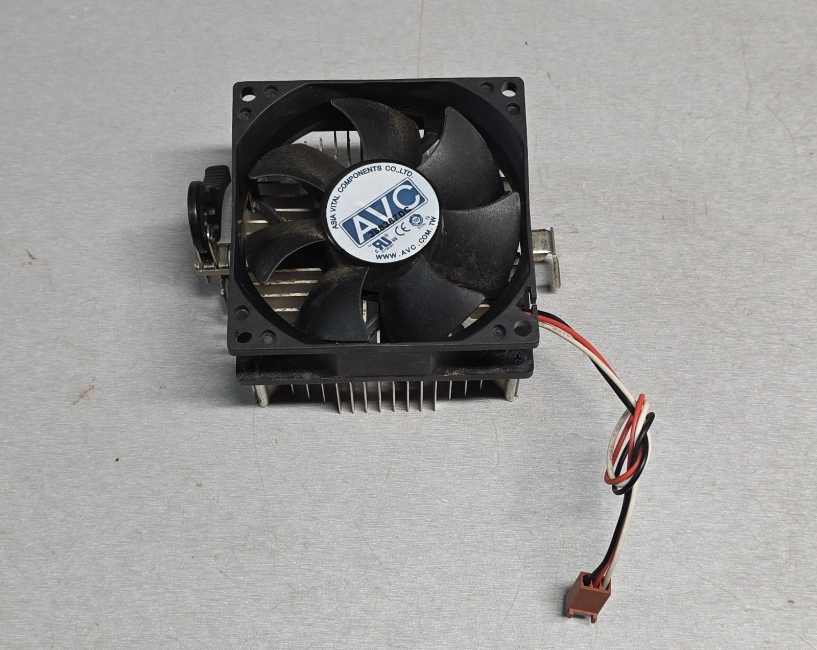 AVC Socket 370 CPU Cooler Heatsink Fan 3-Pin Intel Pentium III Celeron