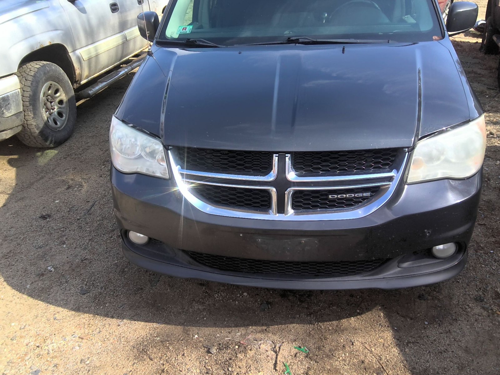 2012 DODGE TRUCKS CARAVN Spindle Knuckle Front Right Passenger 200K OEM