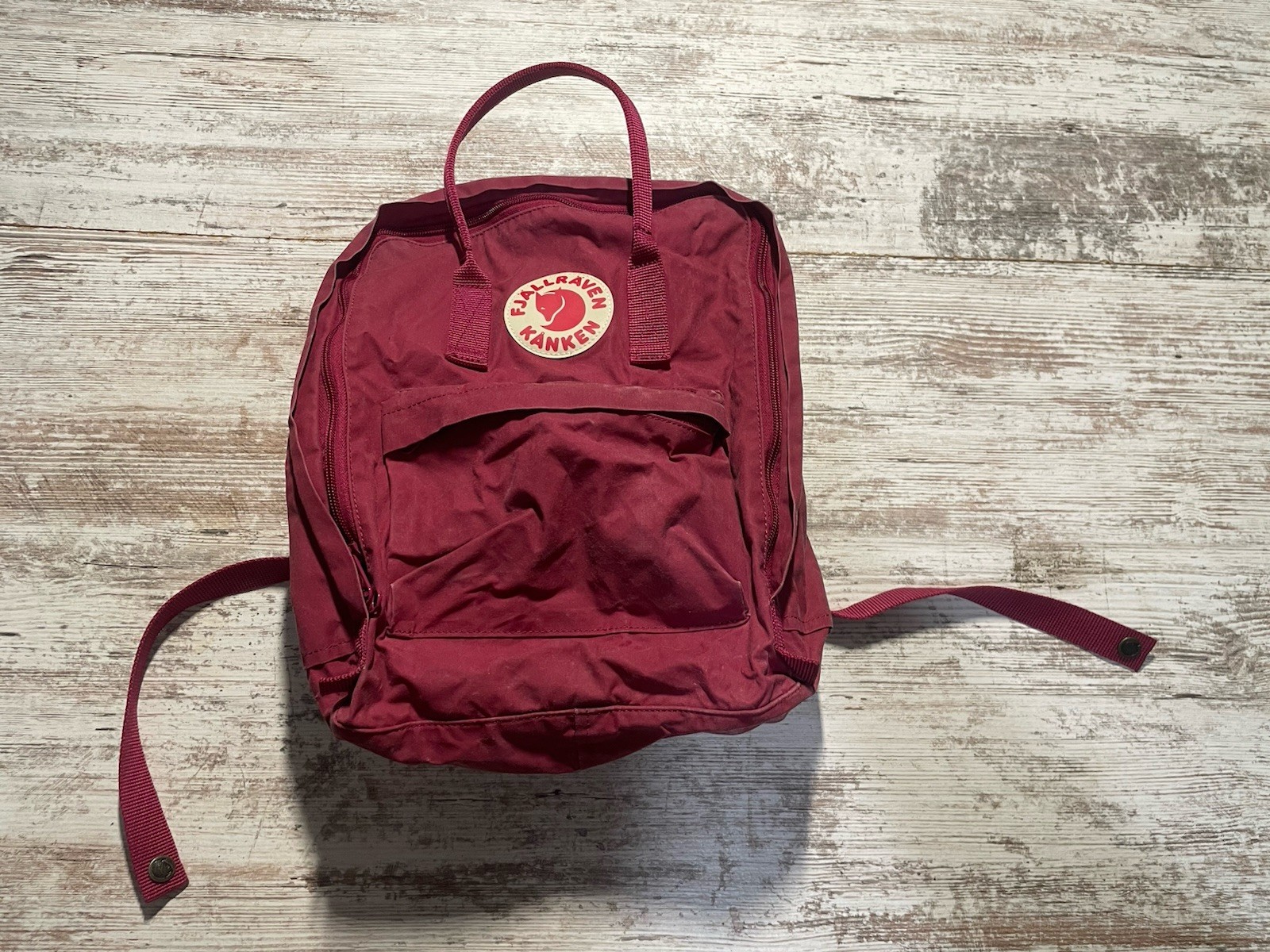 Fjällräven Kånken 16L Red Backpack Zip, 3 Pockets, Fits 13" Laptop 23510