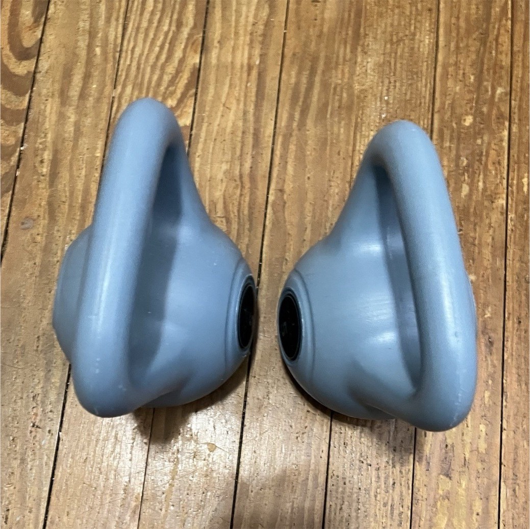 Danskin Ergonomic Handle 5 lb Gray Kettlebells Set of 2 for Gym & Training