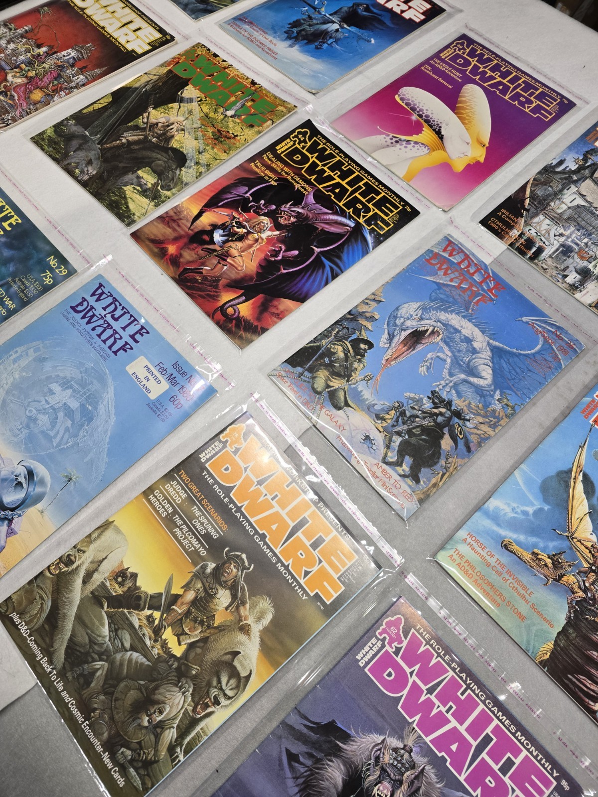 HUGE LOT of 15 Vintage White Dwarf Magazines Warhammer 1980s  D & D