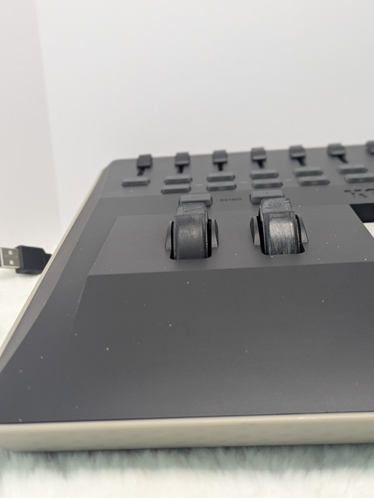 Korg taktile-25 USB MIDI Keyboard Controller 25-Key Touch Pad Tested Works