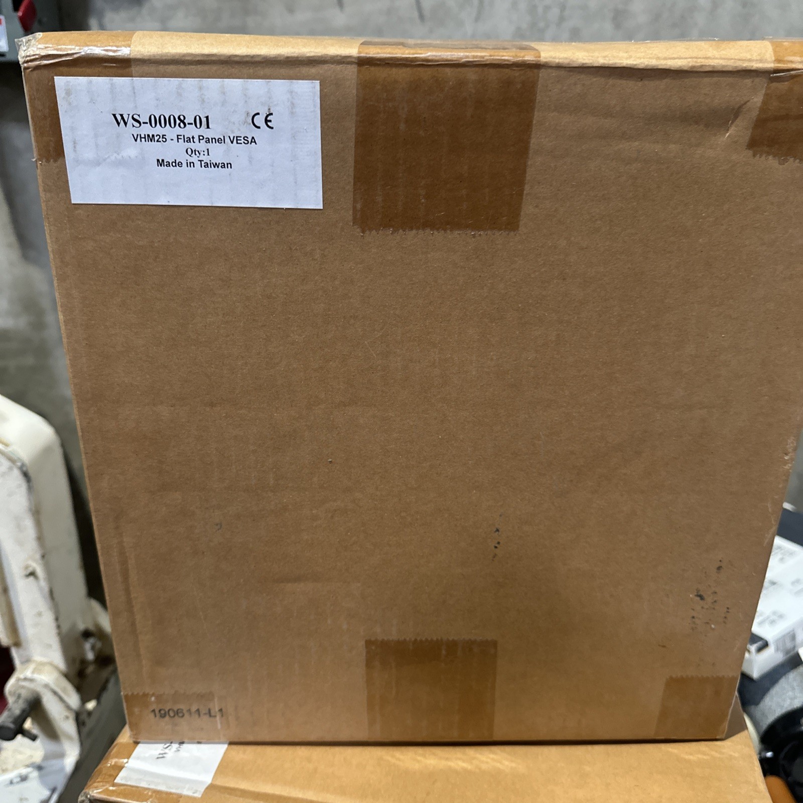 GCX VHM-25 WS-0008-01 Variable Height Arm | Flat Panel VESA Mount | New in Box