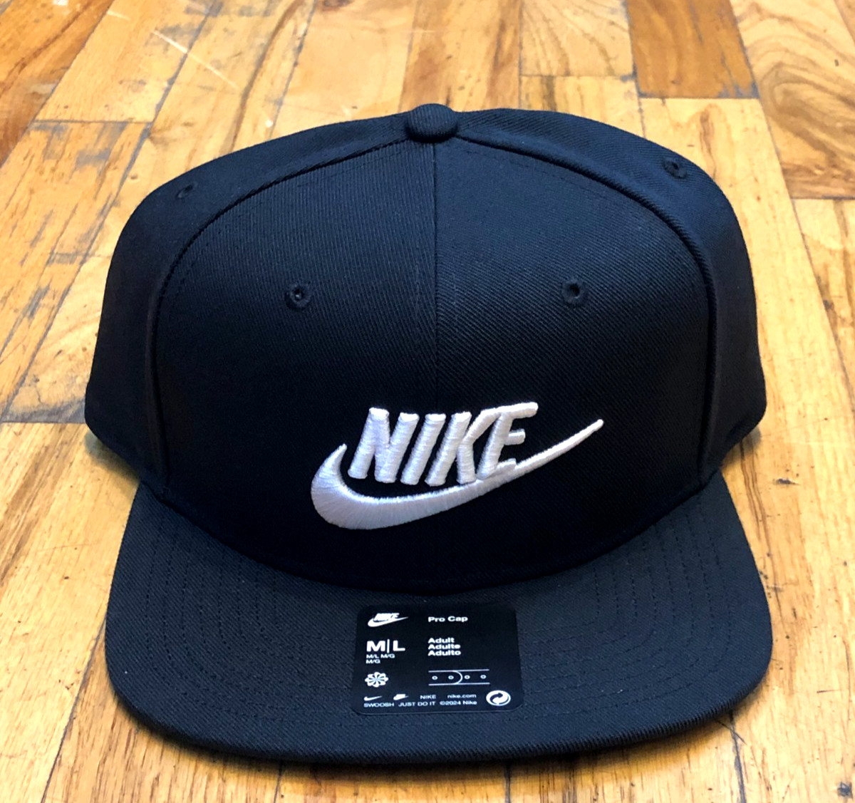 *NEW* Unisex Nike DriFit Pro Adjustable Structured Futura Cap Black (FB5380 010)