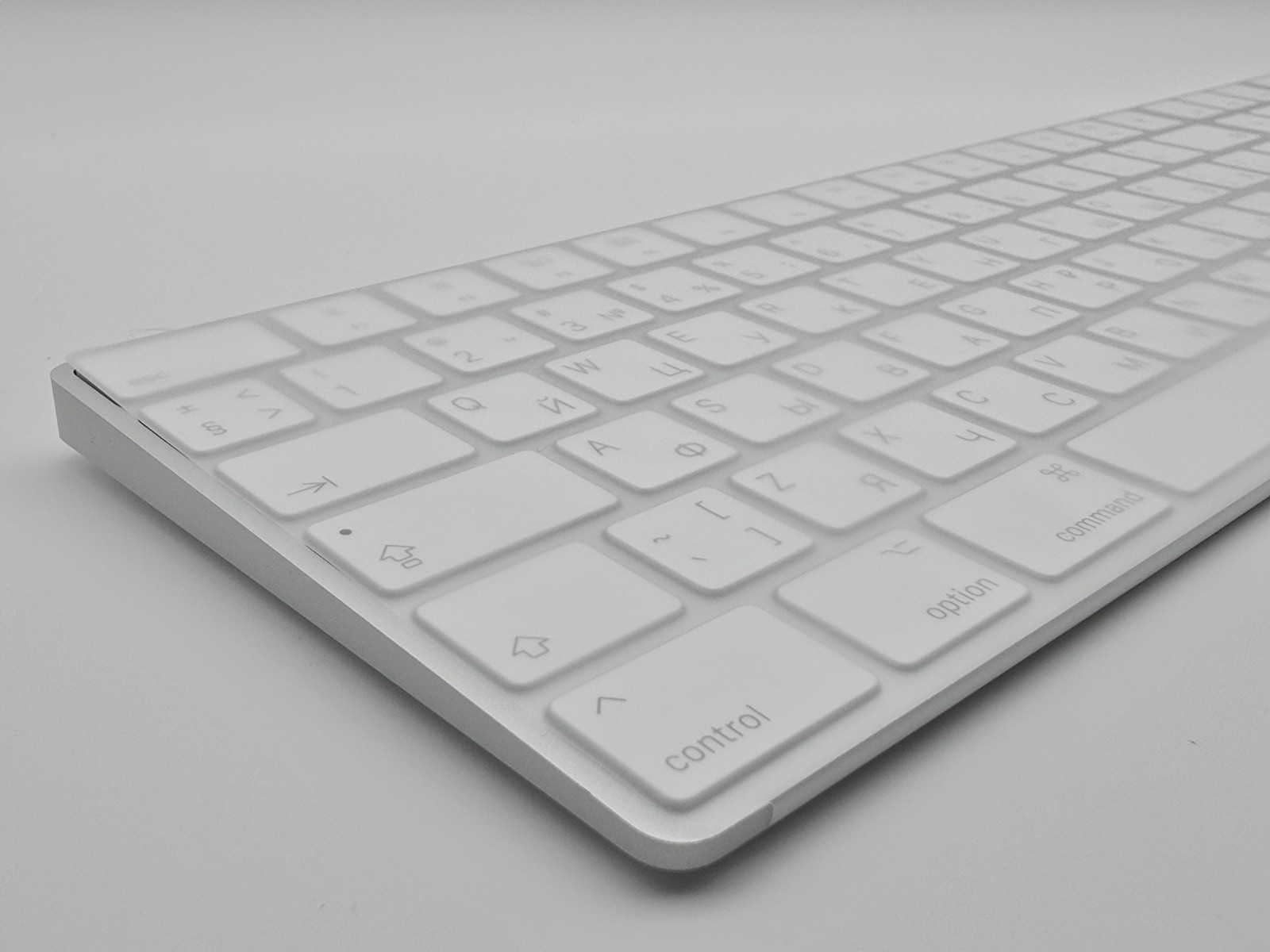 Apple Magic Keyboard with Numeric Keypad A1843 Wireless Russian Open Box