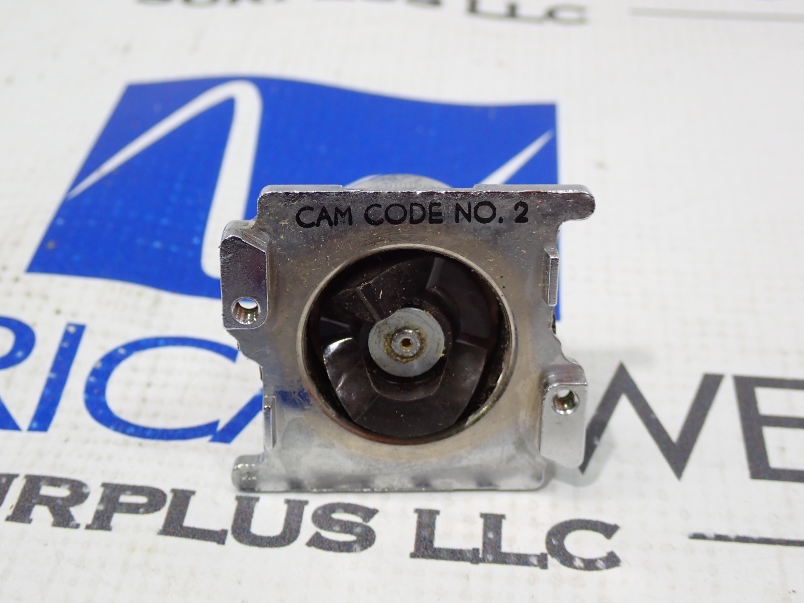 Cutler Hammer 10250T1352 3 POS Selector Switch Operator Lft Maintain RT spring