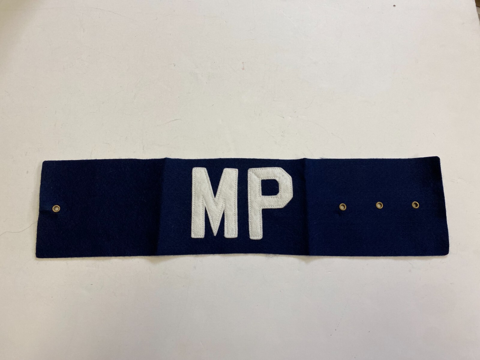 b3176 WW2 US Army Armband MP Military Police IR31T