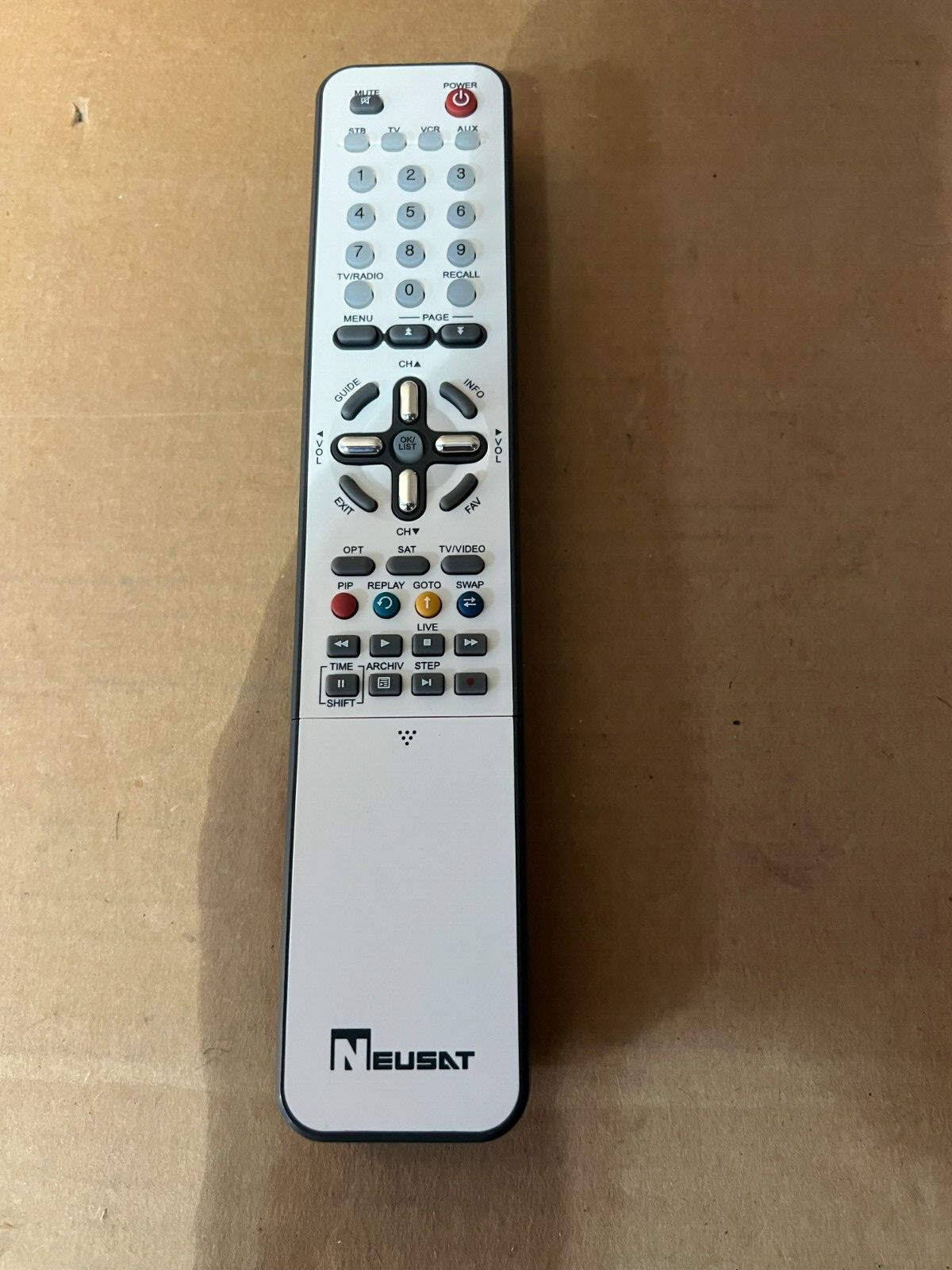 Neusat Neosat Remote iPRO 2000 Plus Satellite  Remote Control New