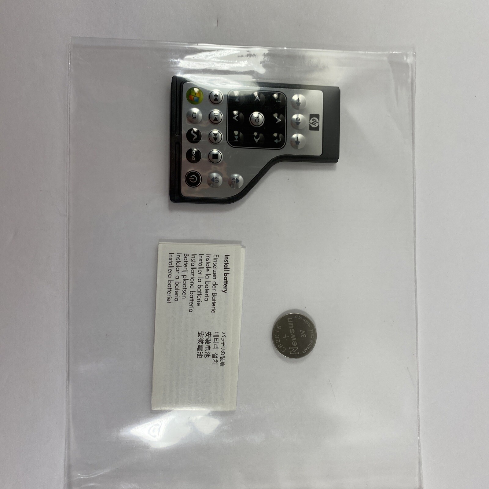 HP COMPUTER REMOTE CONTROL FOR PAVILION LAPTOPS - MODEL 396975-002 - NEW