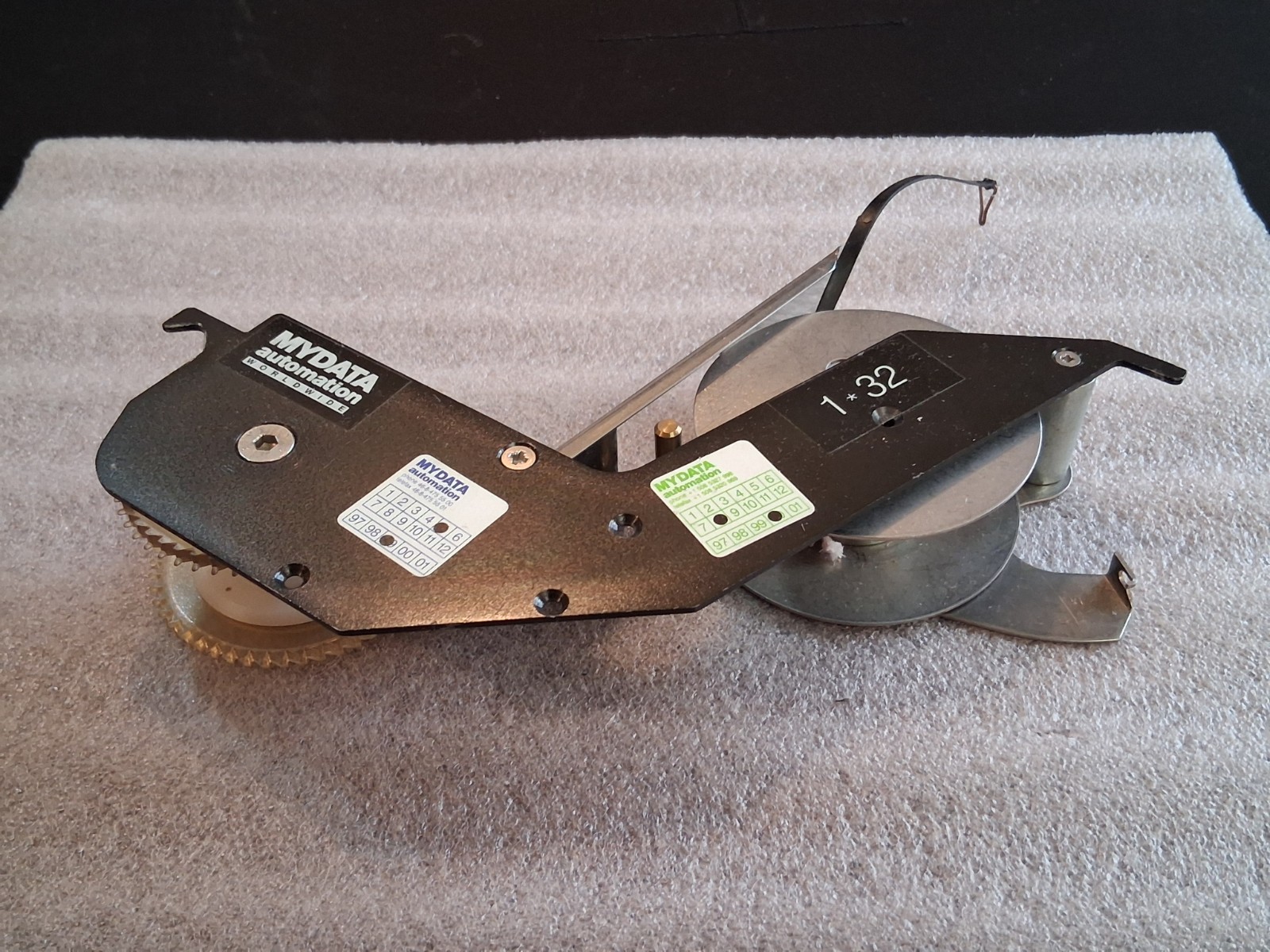 Mydata/Mycronic 1x32mm Flex Feeder P/N L-014-0421