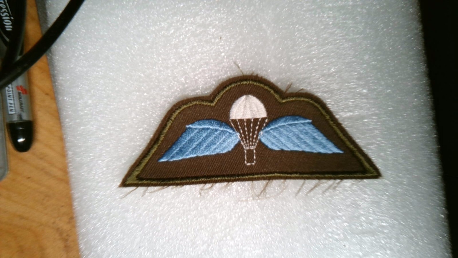 MILITARY PATCH SEW FOREIGN JUMP WINGS BLUE WINGS WHITE CANOPY British Army 1960s