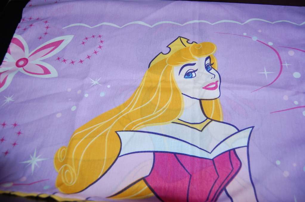 Disney Pillowcase Princess Snow White Sleep Beauty Purple Flower Stars Crafts