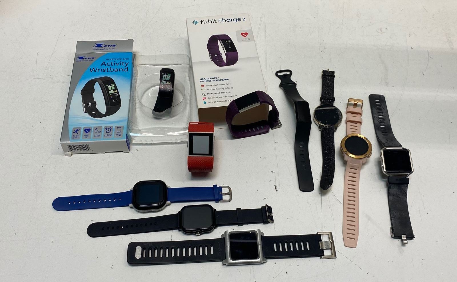 Fitbit Smartwatch Fitness Tracker Lot 10 Piece Mixed Brands For Parts