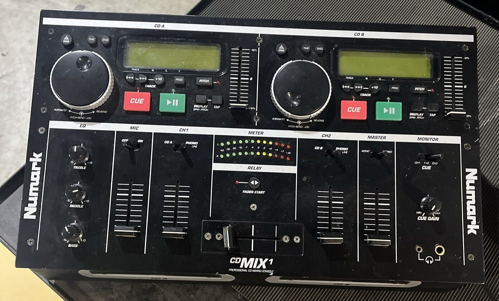 NUMARK CD MIX 1 DUAL CD DJ MIXER PLAYER