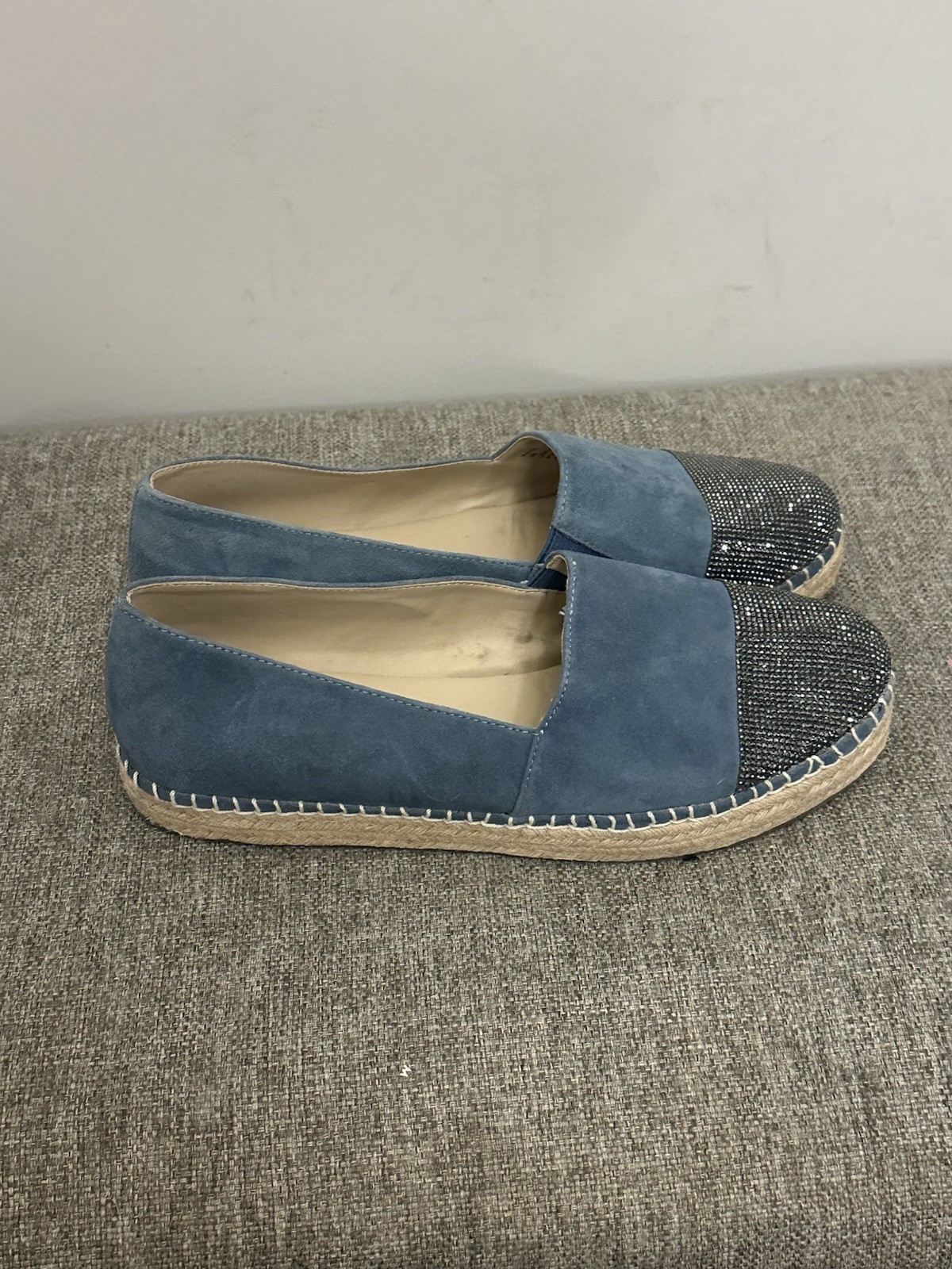 Steve Madden Blues Suede Espadrille Size 9
