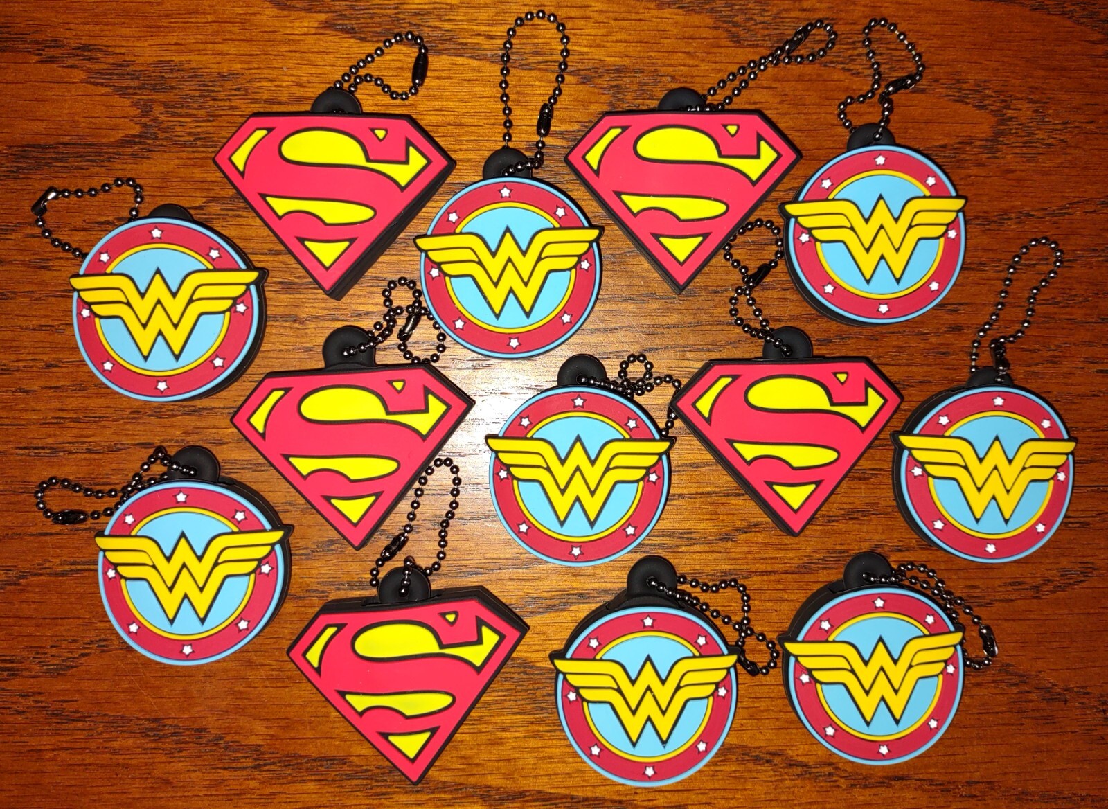 NO USB FLASHDRIVES JUST 13 EMPTY CASES--Emtec DC Comics 3D Keychains! CASES ONLY