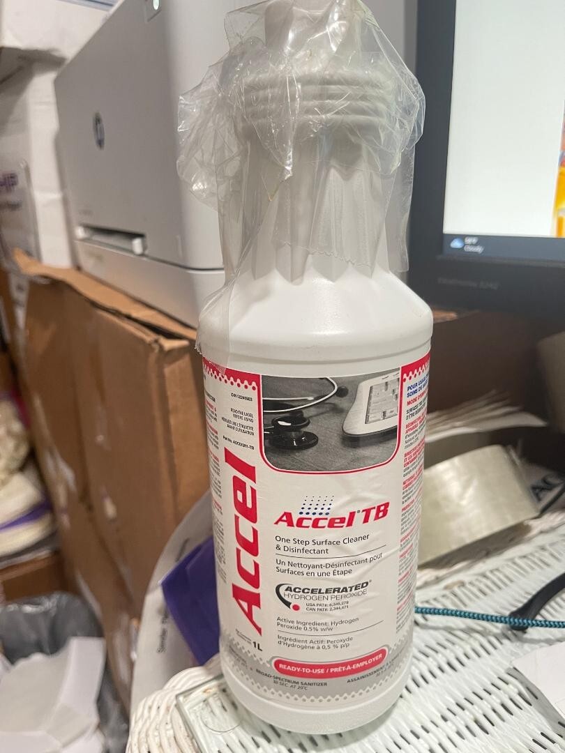 32 oz. Accel Cleaner 10 BTL 1 Spray Triggers/CT(6C)