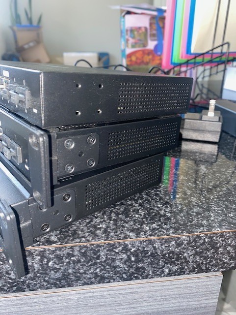 Ubiquiti EdgeRouter 12P and Rack Mount