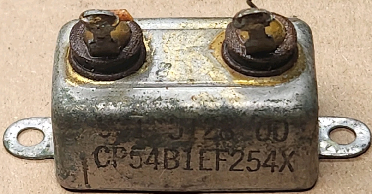 Vtg Aerovox 25 MFD 600VDC Oil Capacitor CP54B1EF254X 305-1072V Radio Part USA