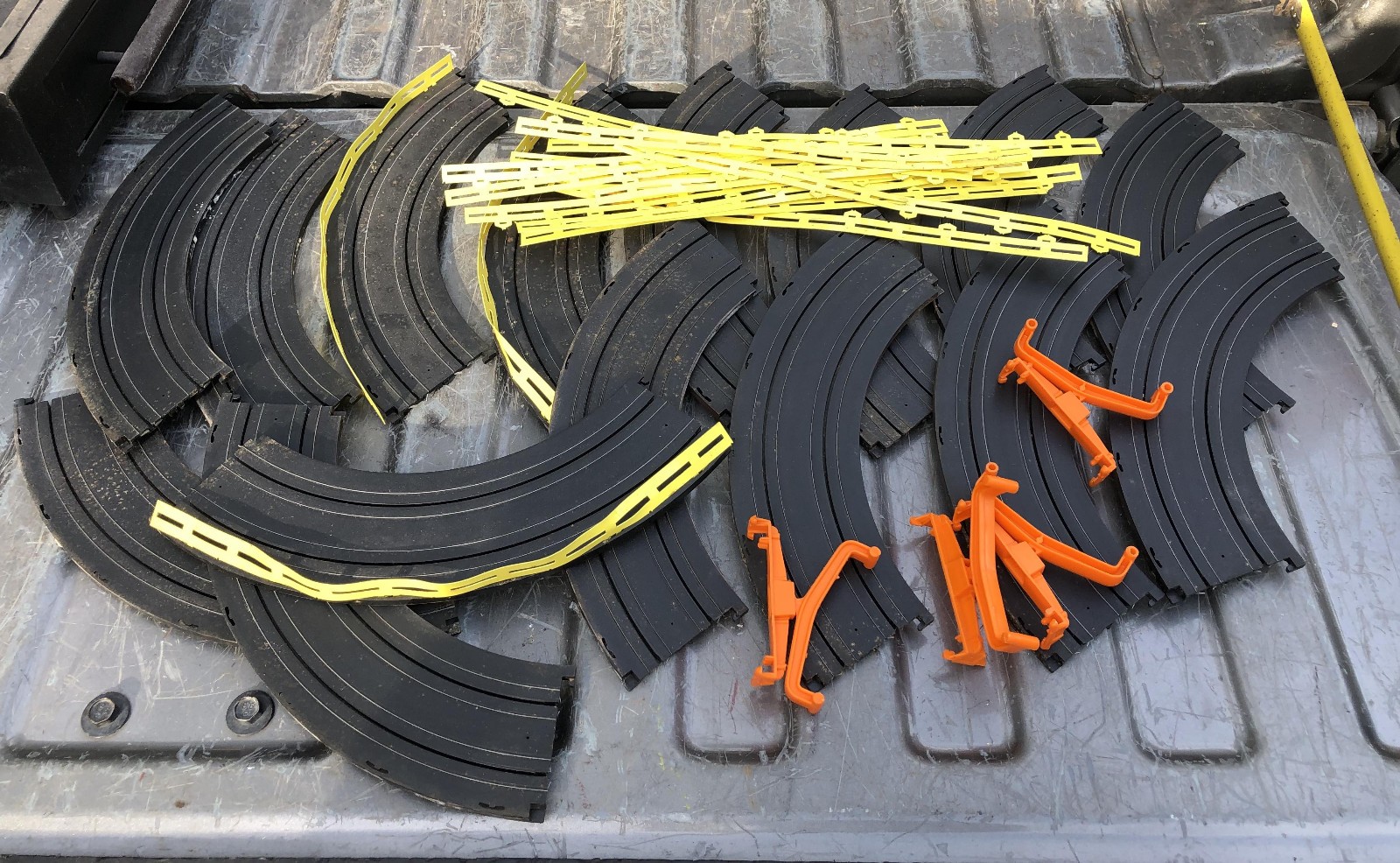 Aurora AFX Curved Track & Guard Rail LOT vintage slot car racing