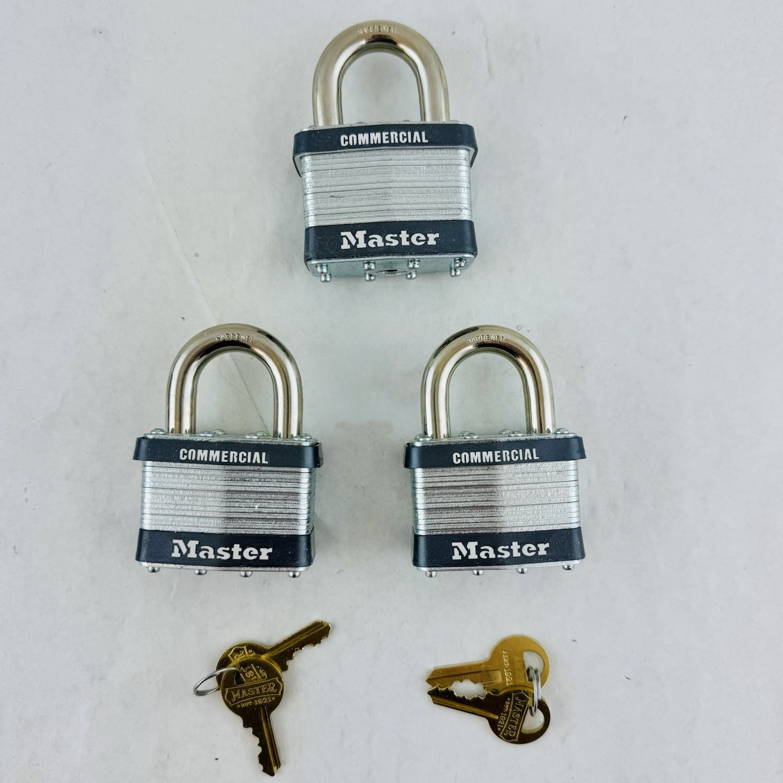 Master Lock Keyed Padlock Commercial Set of 3 Locks
