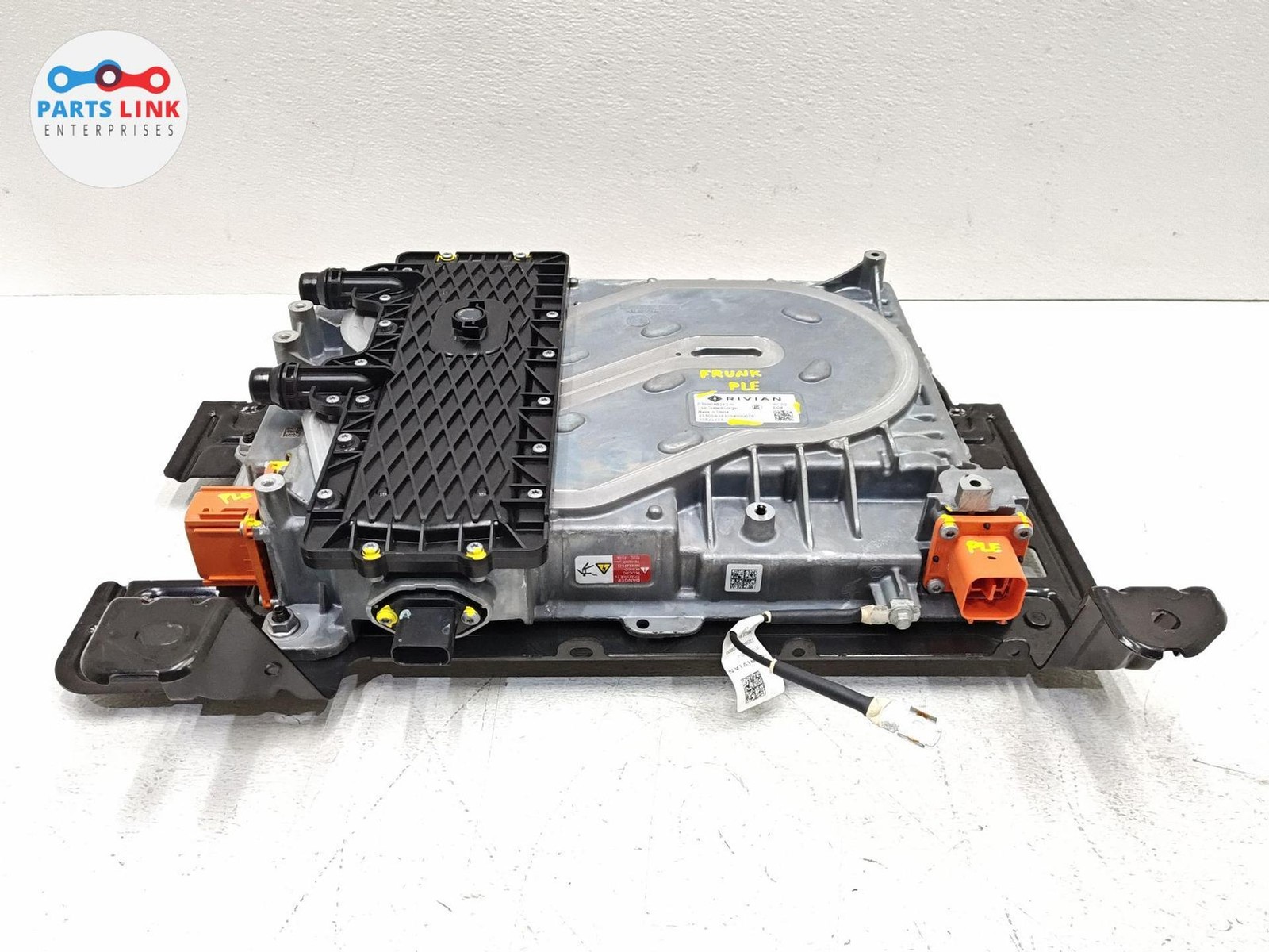 2022-24 RIVIAN R1T R1S ONBOARD BATTERY CHARGER MODULE UNIT PT00048313H