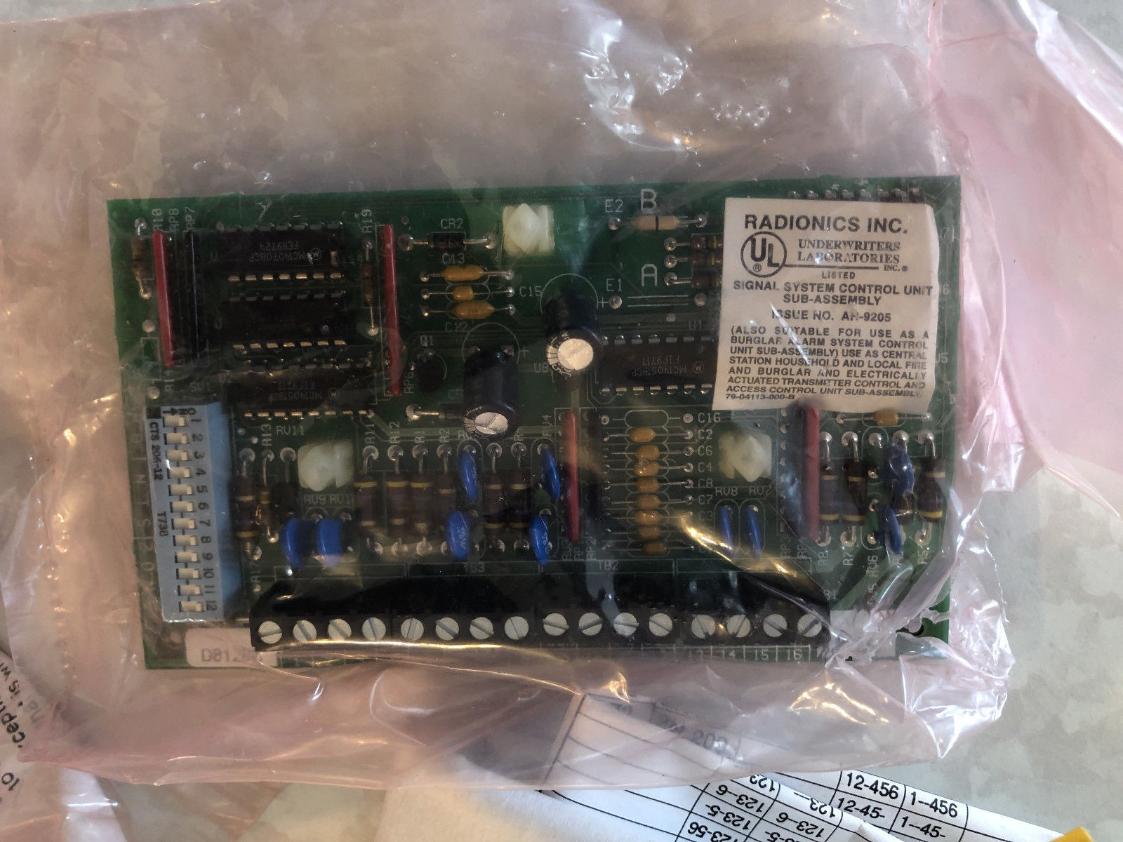 Radionics Security Alarm D8128B Octopopit Module, 8 Channel Sensor