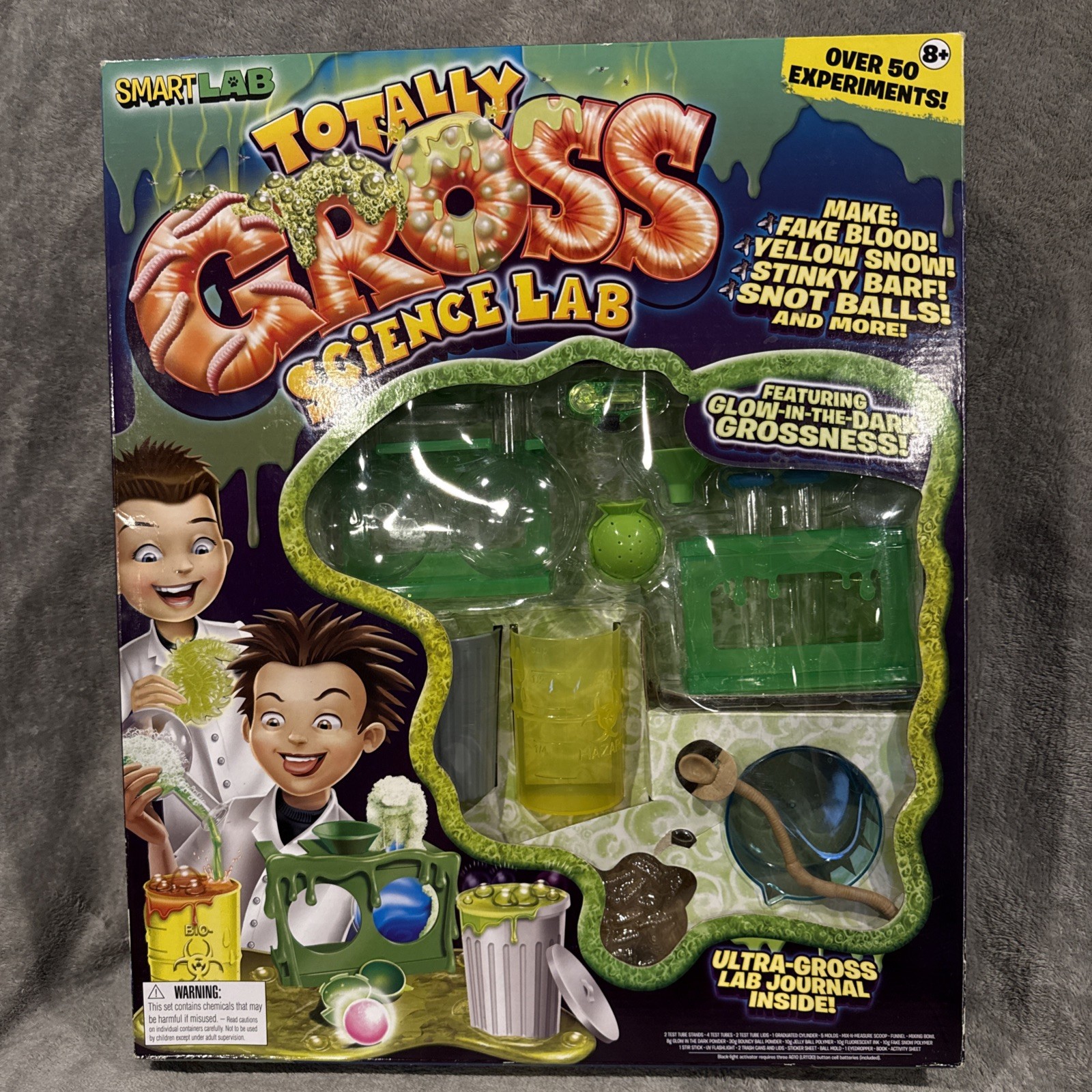 Totally Gross Science Lab 50+ Experiments Smart Lab, Brand New in Box