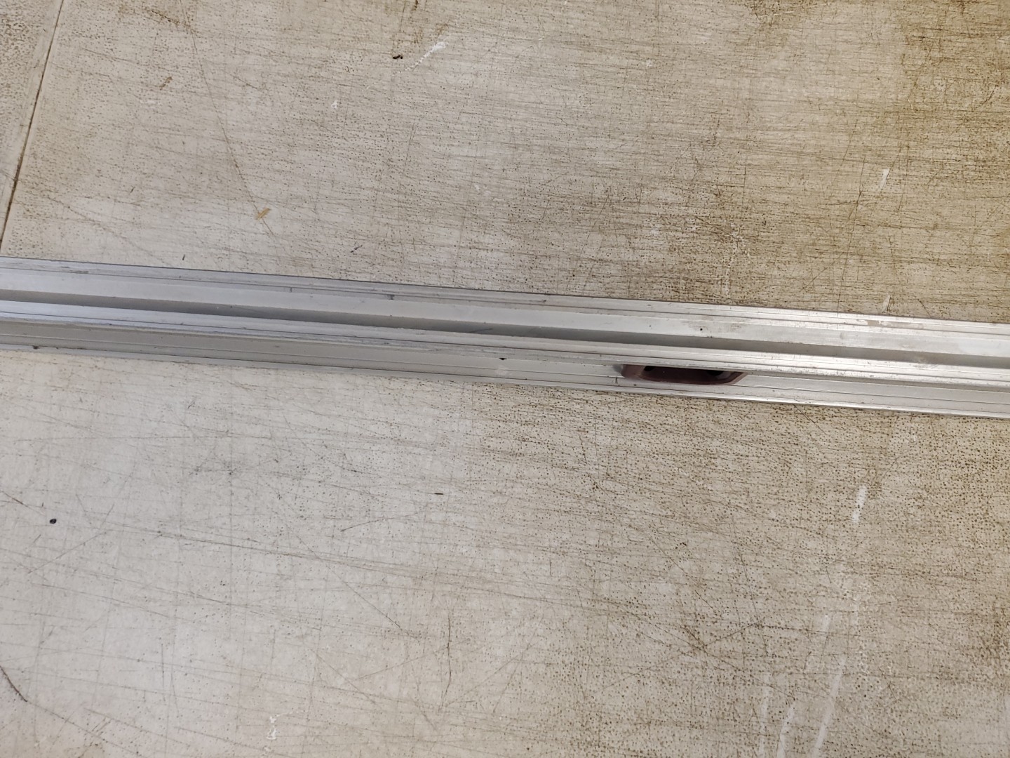 Johnson Level & Tool 48" Aluminum I-Beam Level 3 Bubbles (K00)