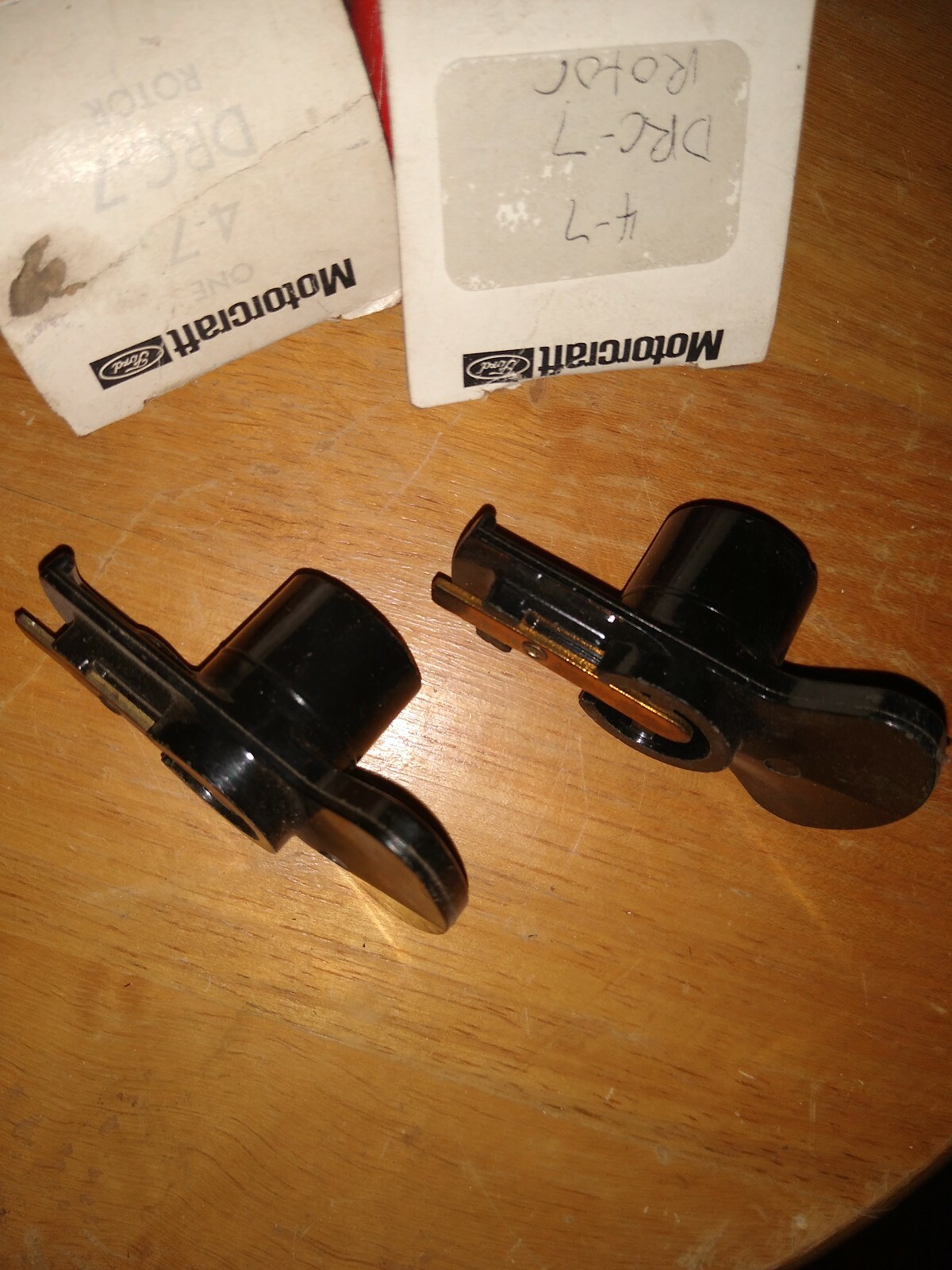 (2) Ford Distributor Rotor DRC-7