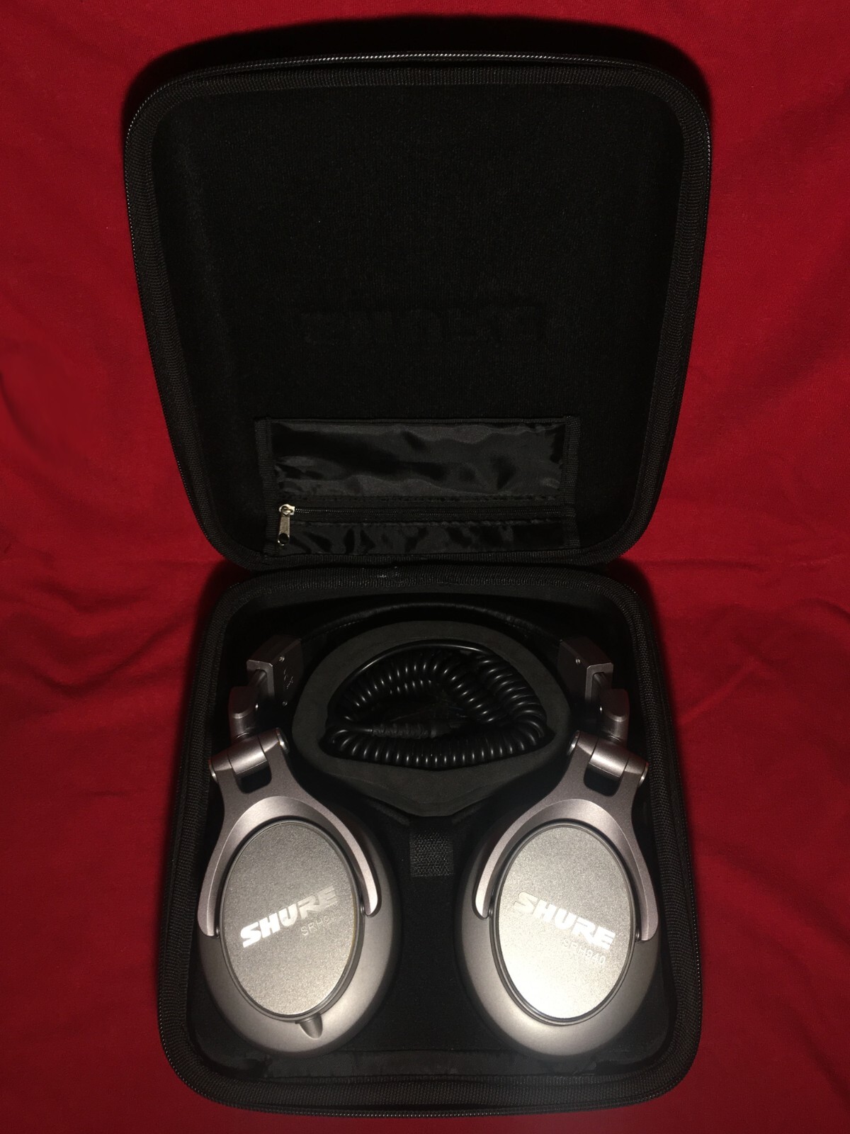 Shure SRH940 Professional Reference Headphones With NEW Headband