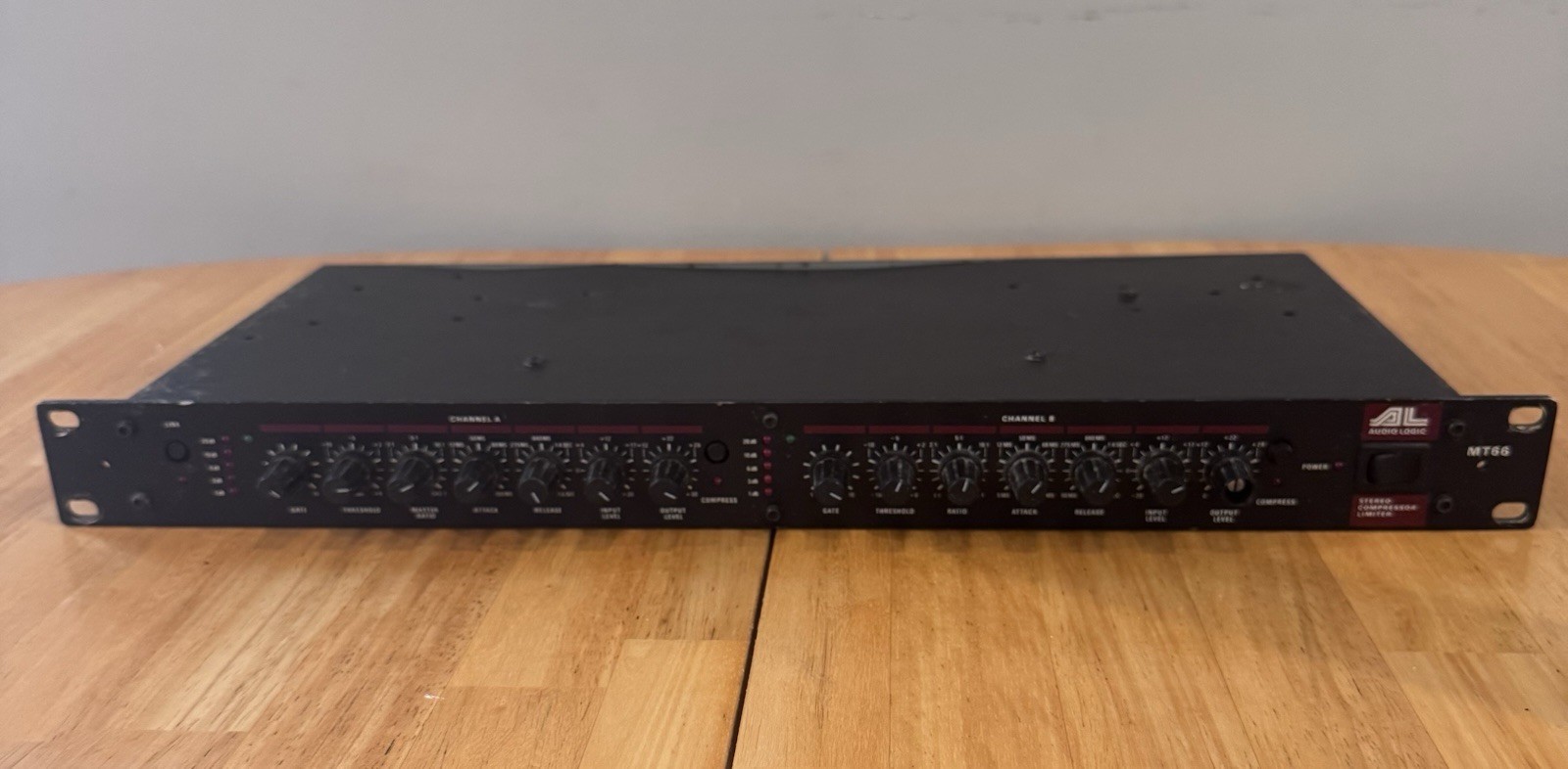 Audio Logic Stereo Compressor Limiter MT66