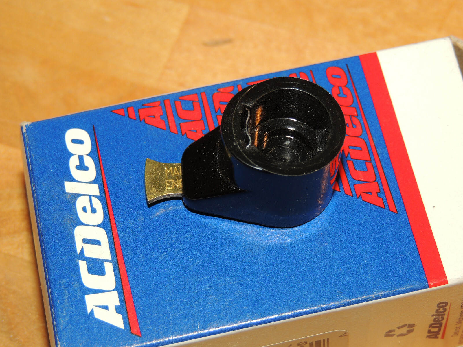 Acdelco E483C Distributor Rotor GM 19190613