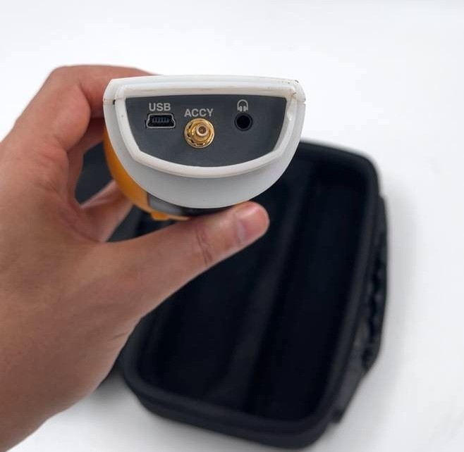 FLUKE 805 VIBRATION METER