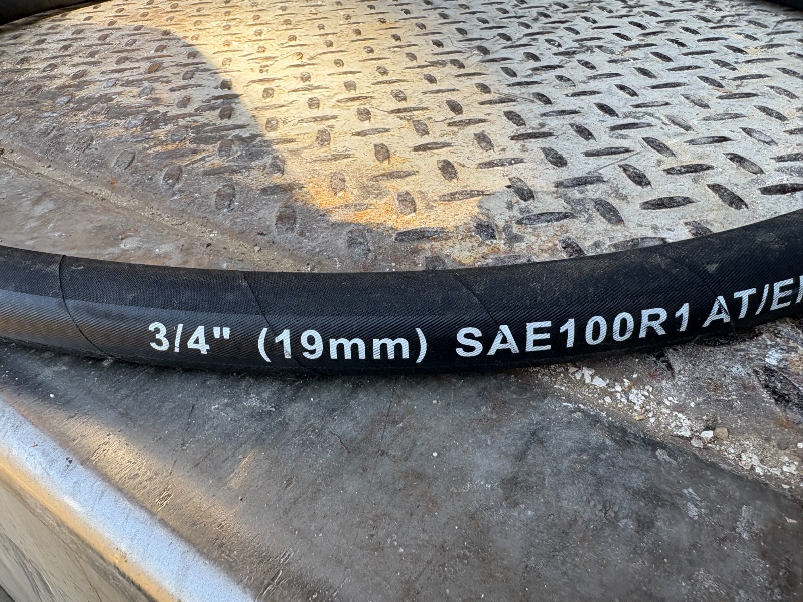 SAE100R1-07 Hydraulic Hose