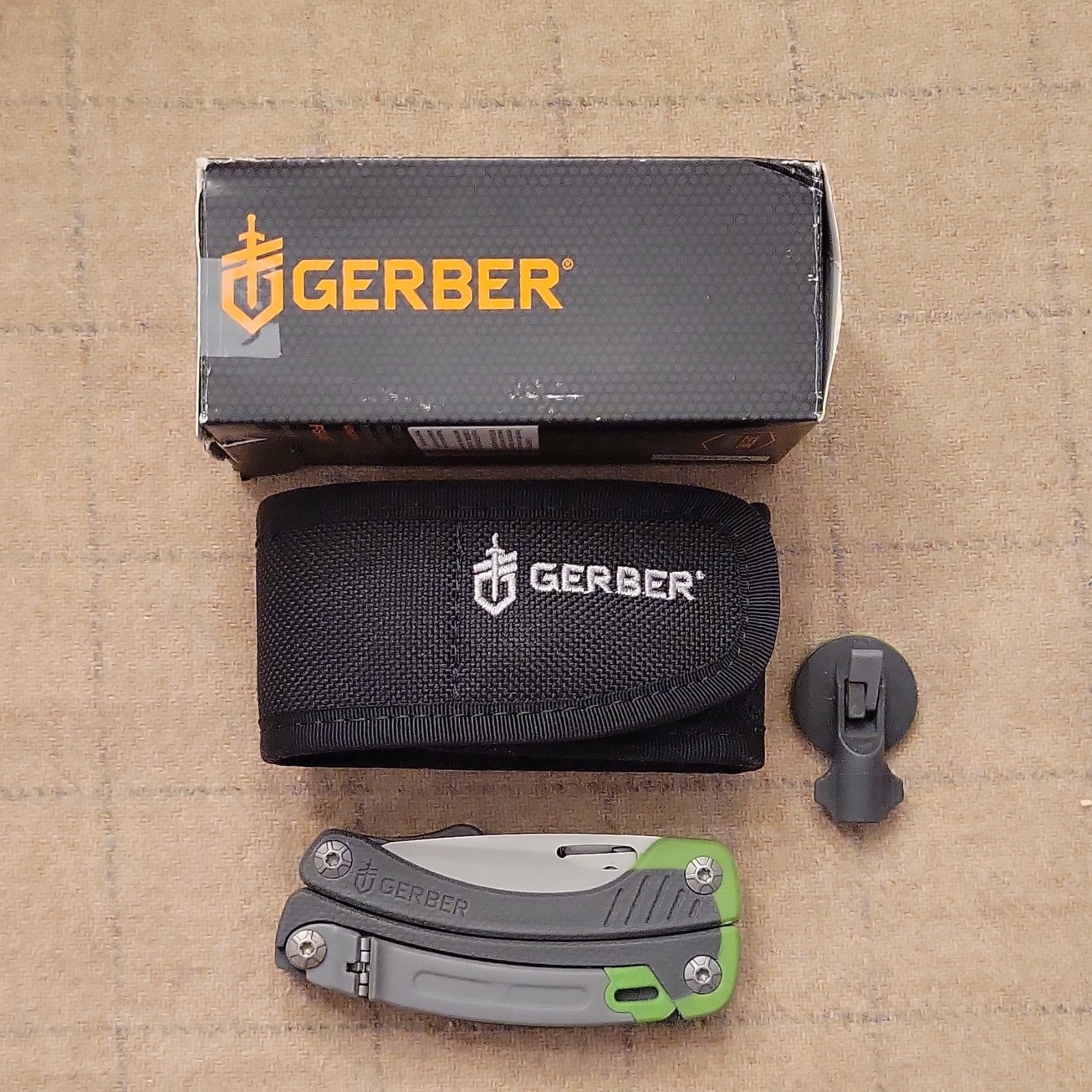 Gerber Steady Multi-Tool with Pliers, Knife, Sheath, and Box