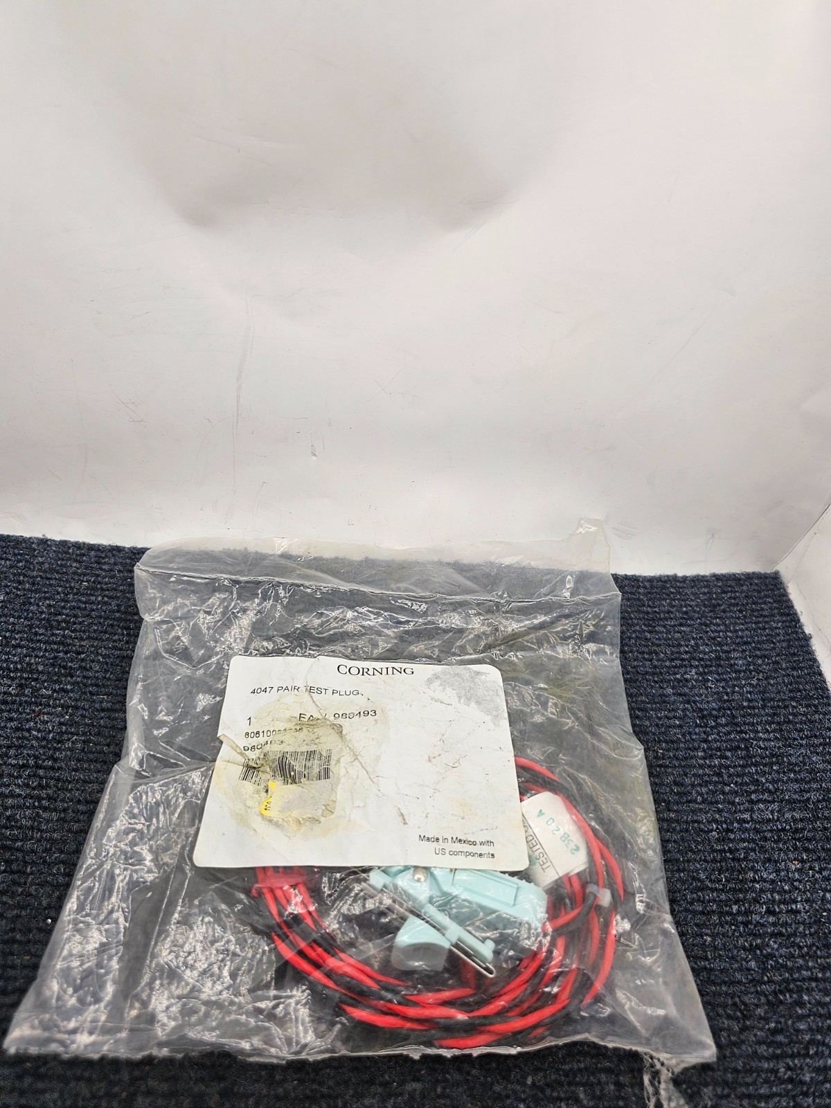 CORNING 4047: OPTICAL PLUG PAIR TEST 80610023758