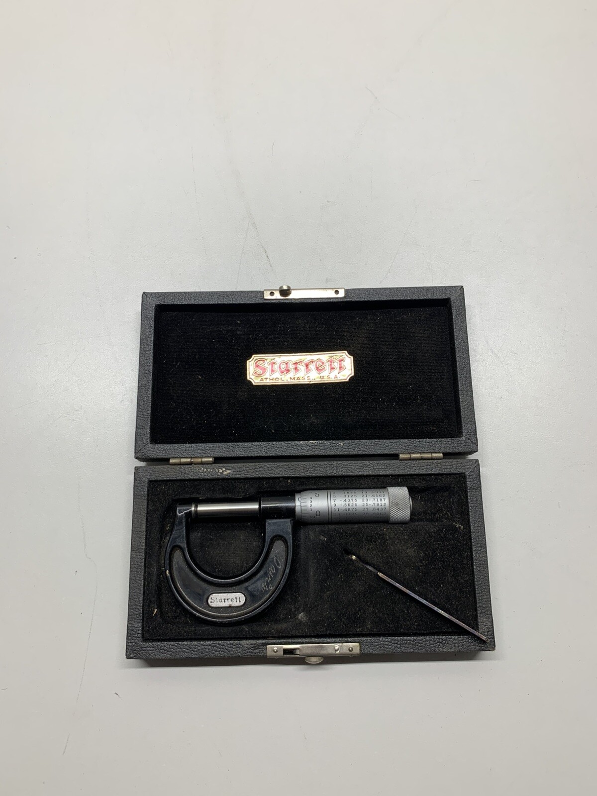Vintage Starrett Micrometer No 211-1” Inch