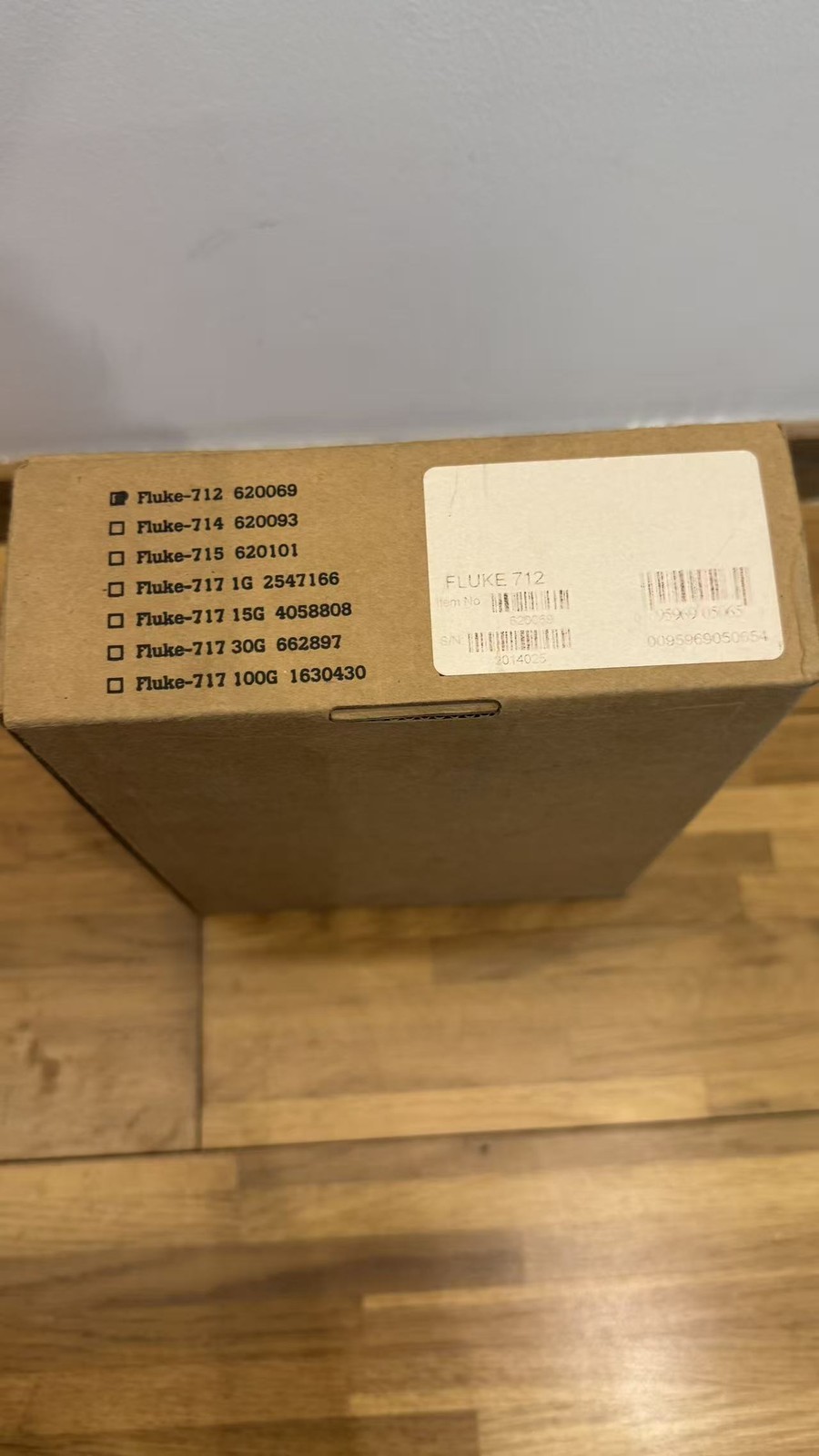 Fluke 712 RTD Portable Process Calibrator Calibration Meter