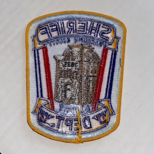 MACOUPIN COUNTY ILLINOIS IL SHERIFF POLICE PATCH