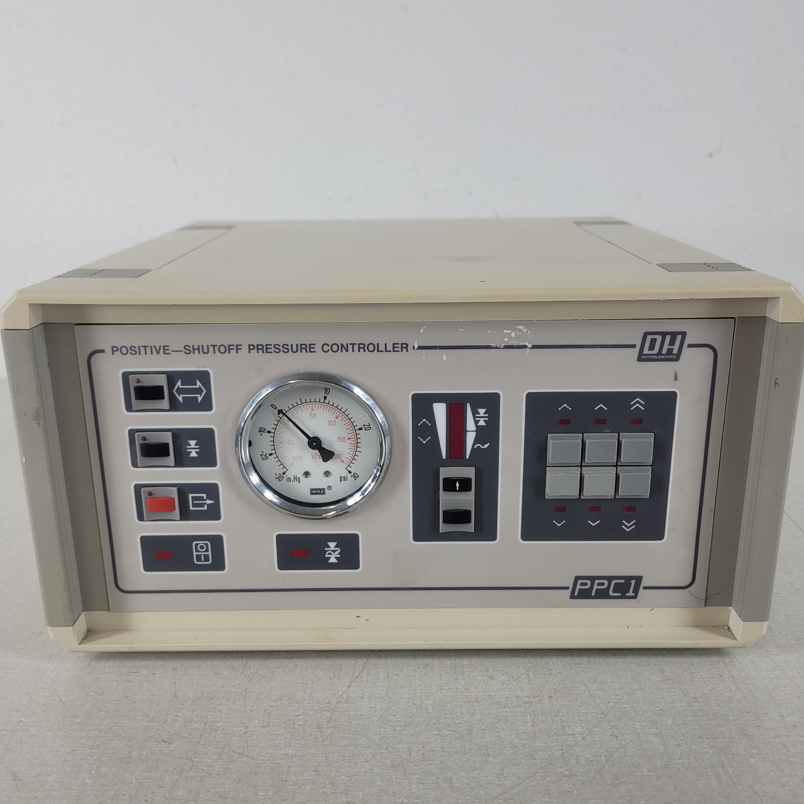 TESTED: DH Instruments PPC1-30 Pressure Controller PPCI Vacuum-30PSIA Calibrator